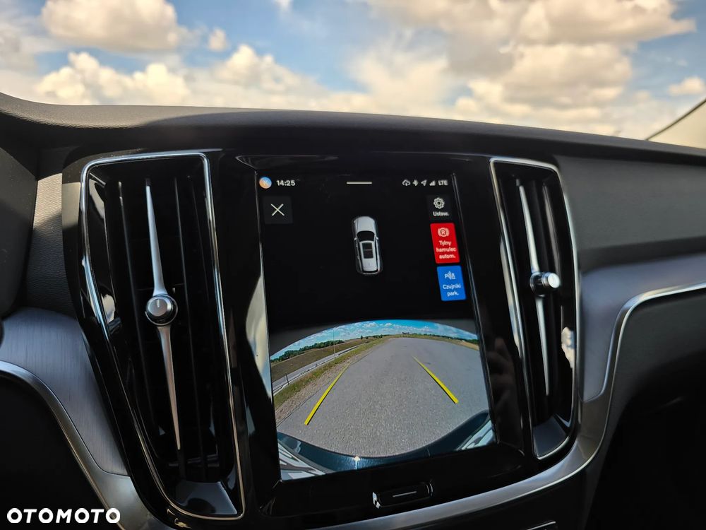 Volvo V60 B4 D Core - 24