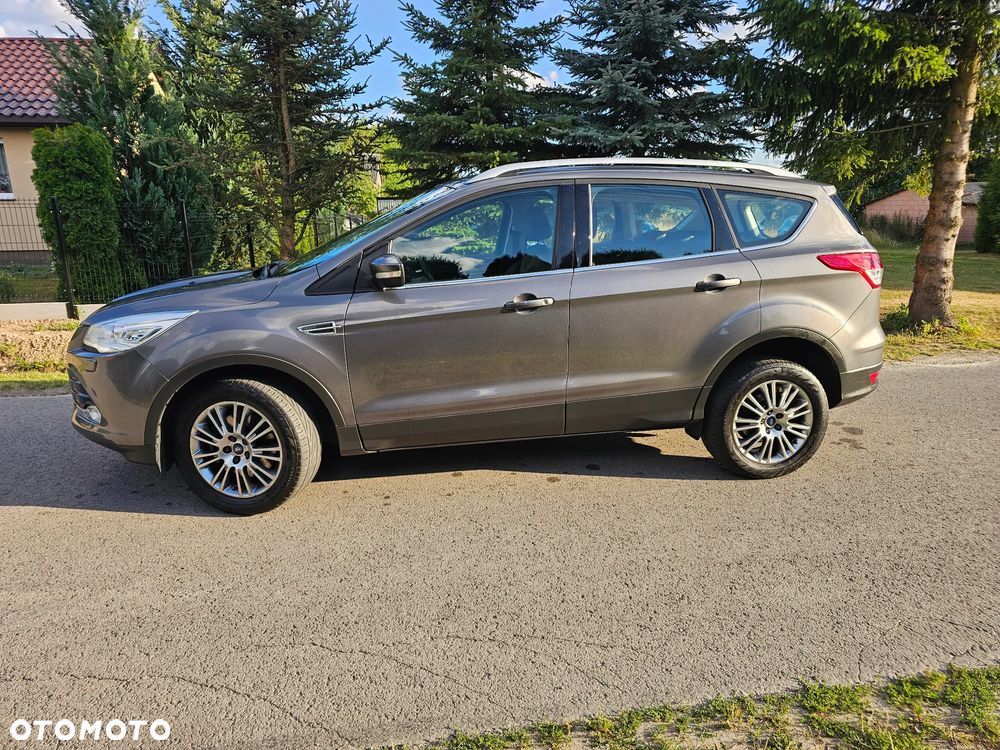 Ford Kuga 2.0 TDCi 4x4 Titanium - 28