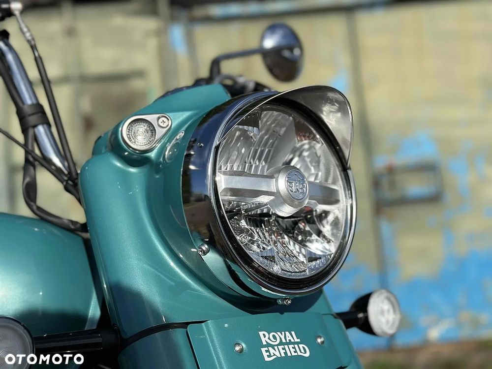 Royal Enfield Classic - 6
