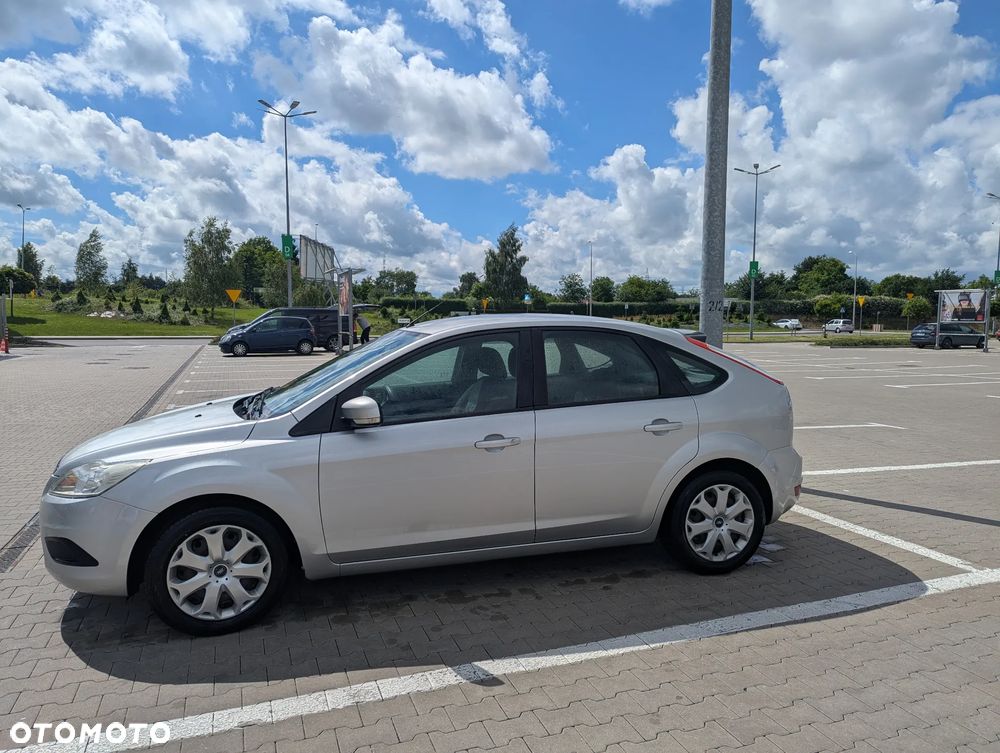 Ford Focus 1.6 TDCi Ambiente DPF - 4