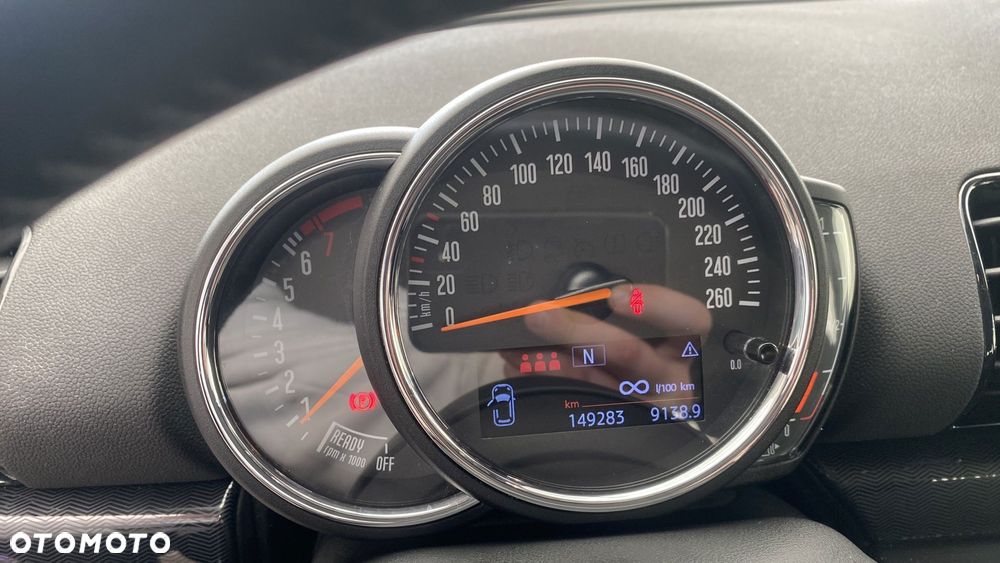 MINI Clubman One - 16