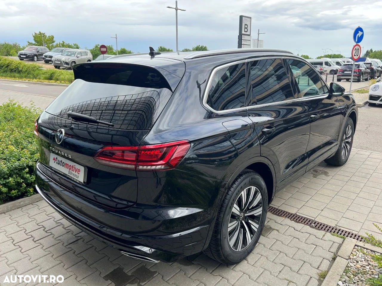 Volkswagen Touareg V6 TDI 4MOTION Elegance - 5