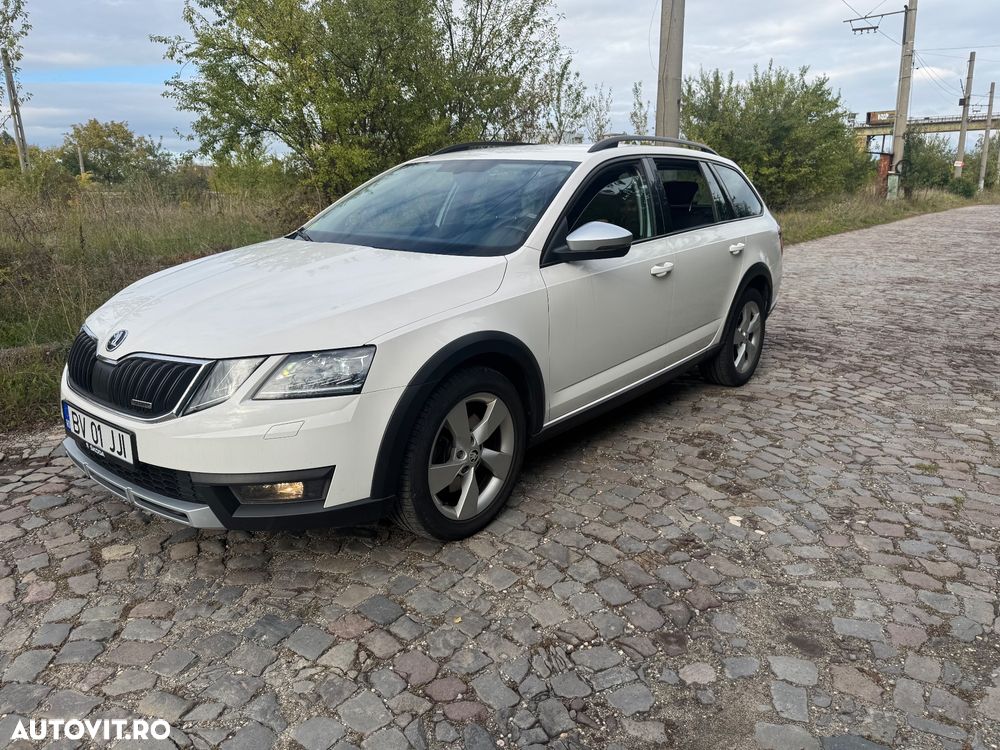 Skoda Octavia Combi Diesel 2.0 TDI 4X4 DSG Scout - 4