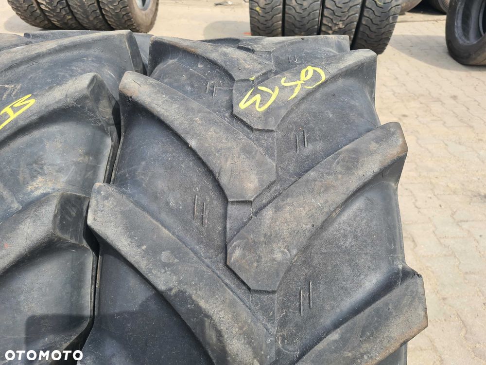 400/70-20 , 16/70-20 Opony Przemysłowe  MANITOU TRACTION TR-01 - 5