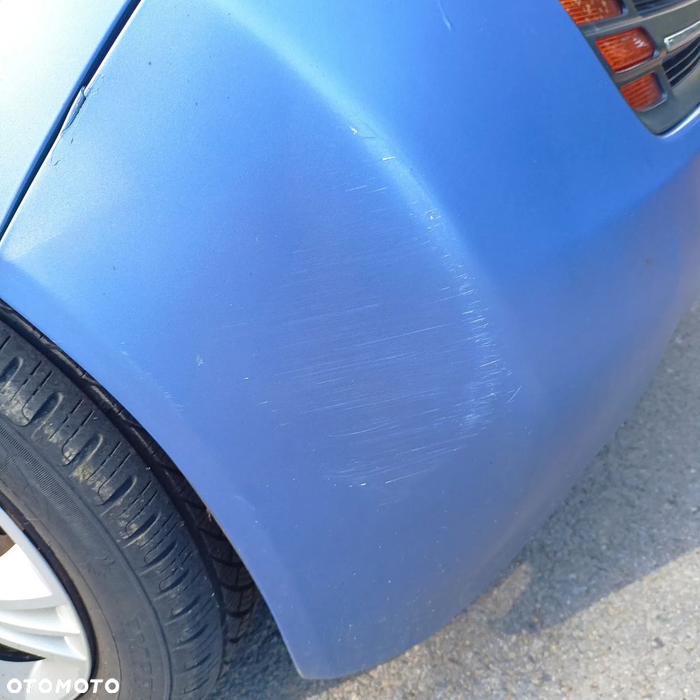 Nissan Micra - 6