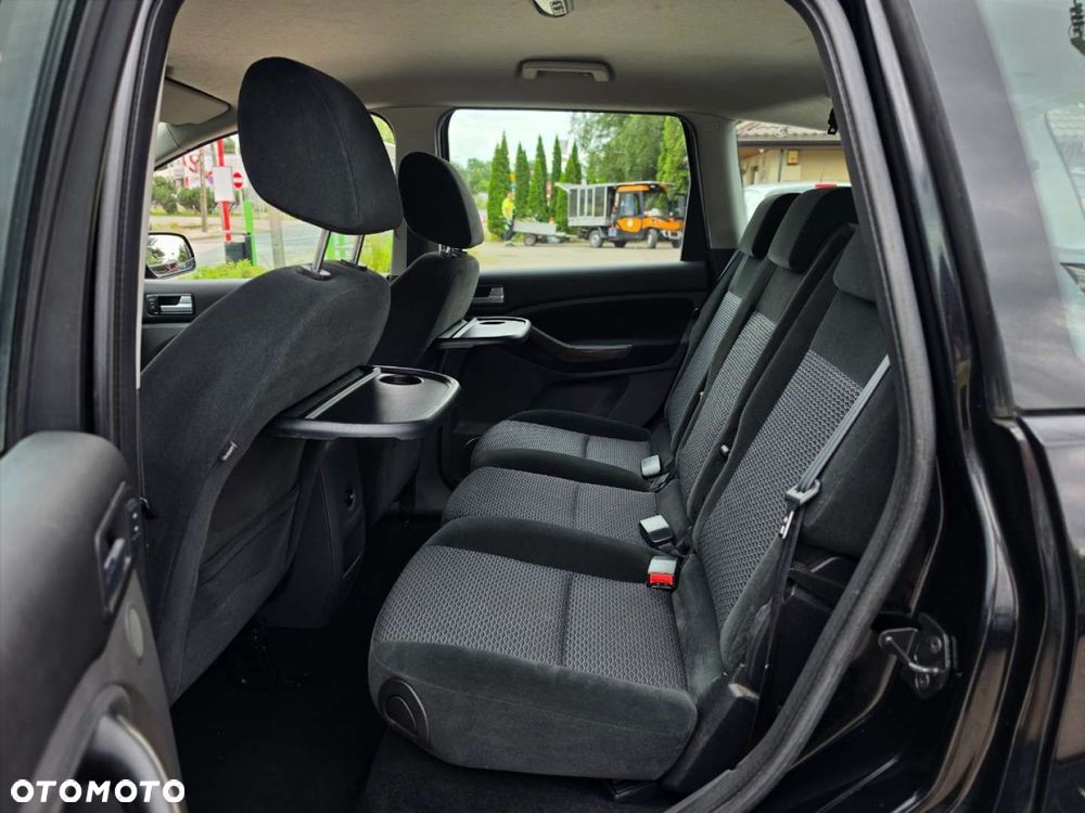 Ford C-MAX - 30