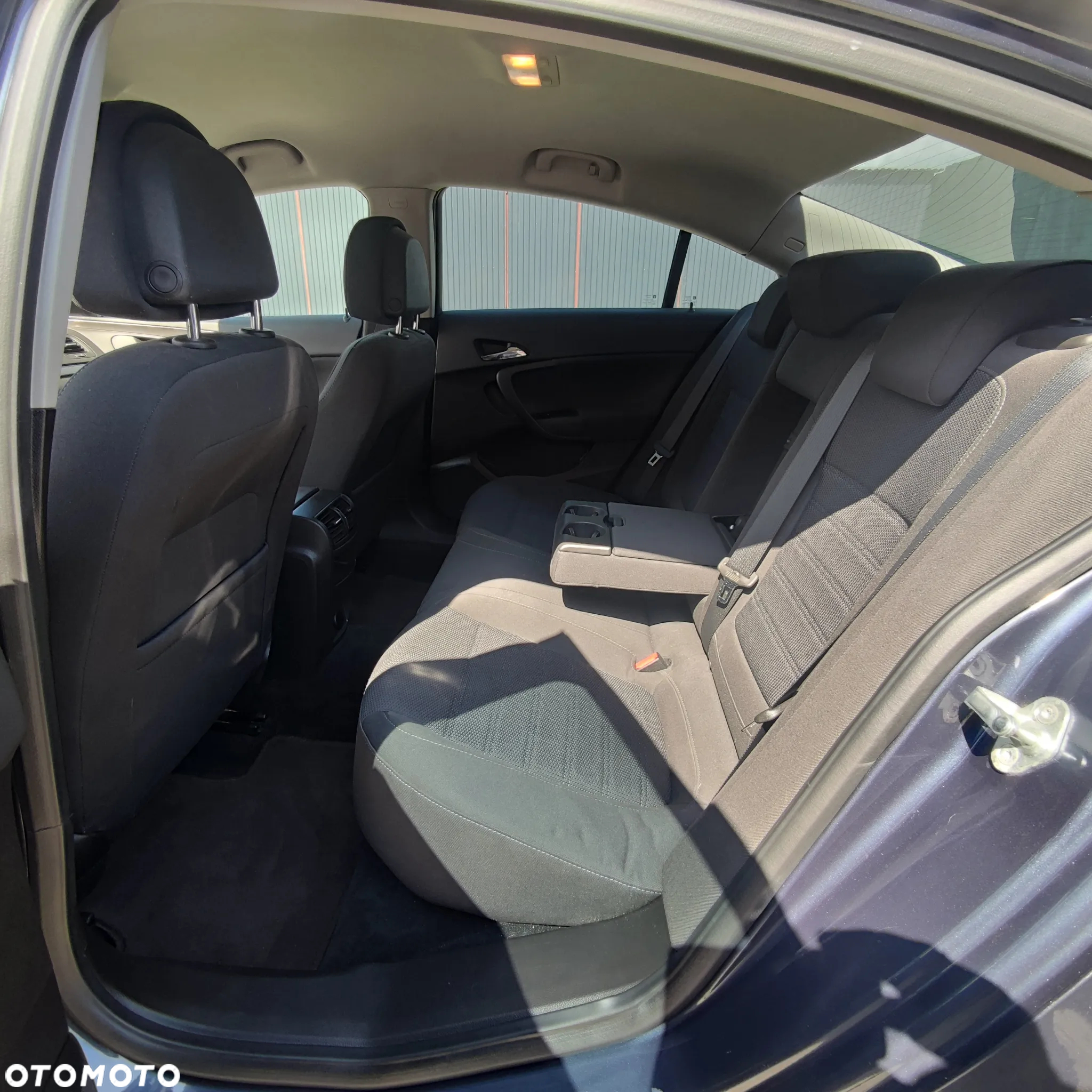 Opel Insignia 1.8 Cosmo - 29