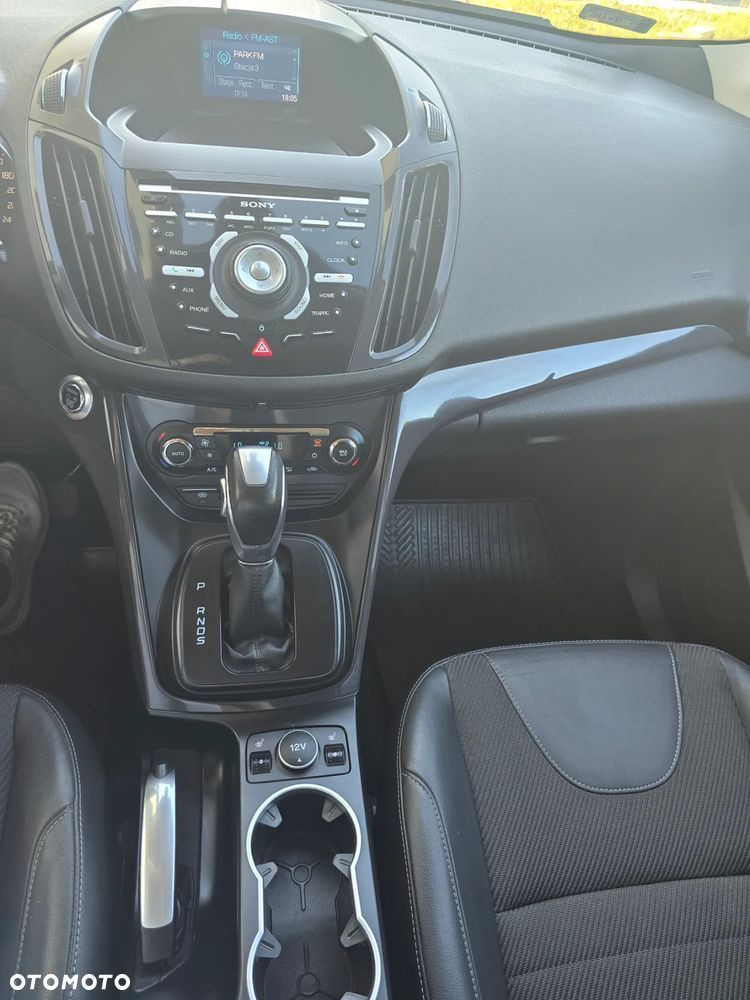 Ford Kuga 2.0 TDCi 4WD Titanium - 5