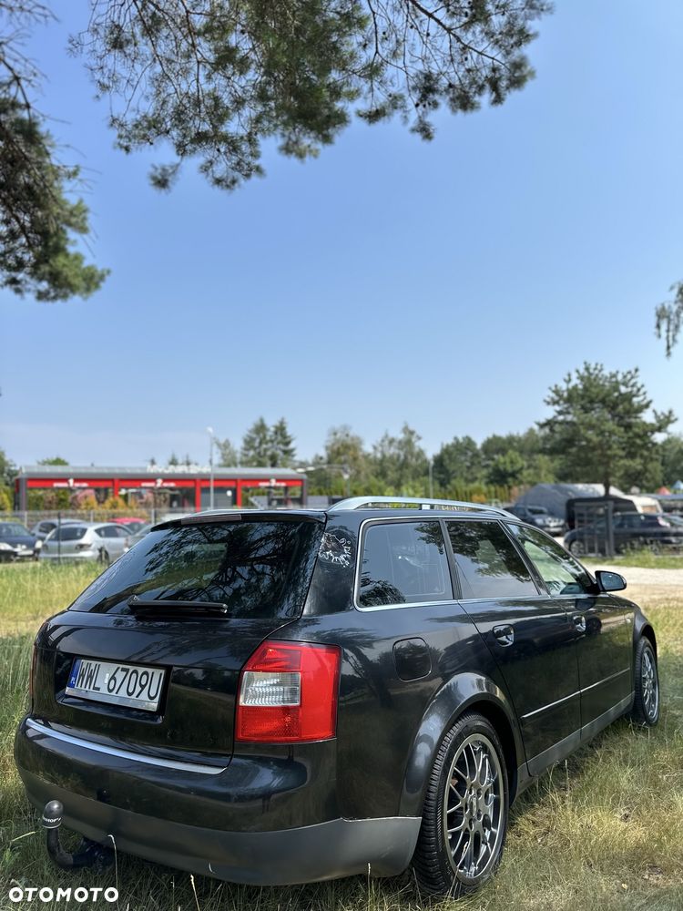 Audi A4 Avant - 4