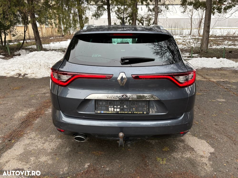 Renault Megane ENERGY TCe 130 BOSE EDITION - 13