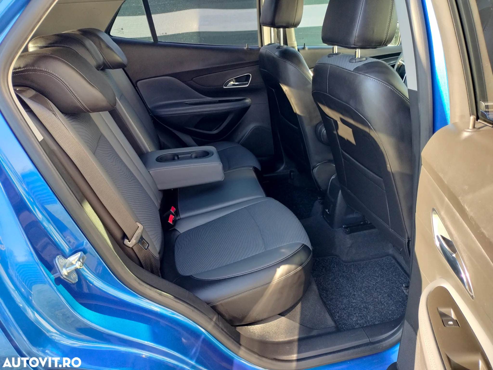Opel Mokka 1.7 CDTI ECOFLEX Start/Stop 4x4 Edition - 10