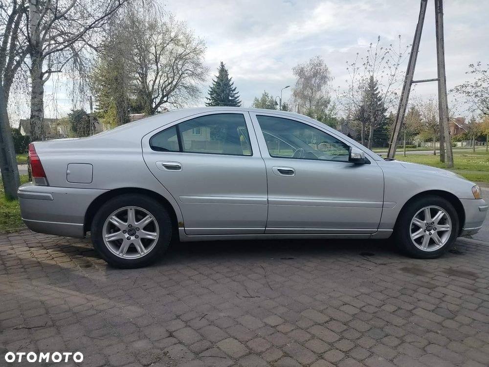 Volvo S60 - 4