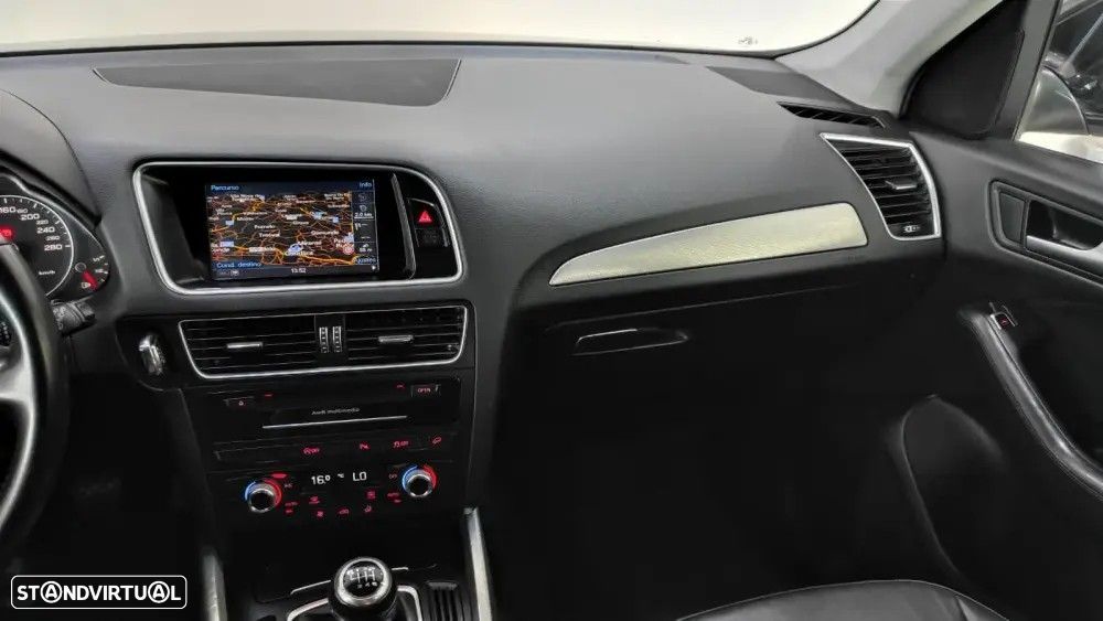 Audi Q5 2.0 TDI Sport - 27