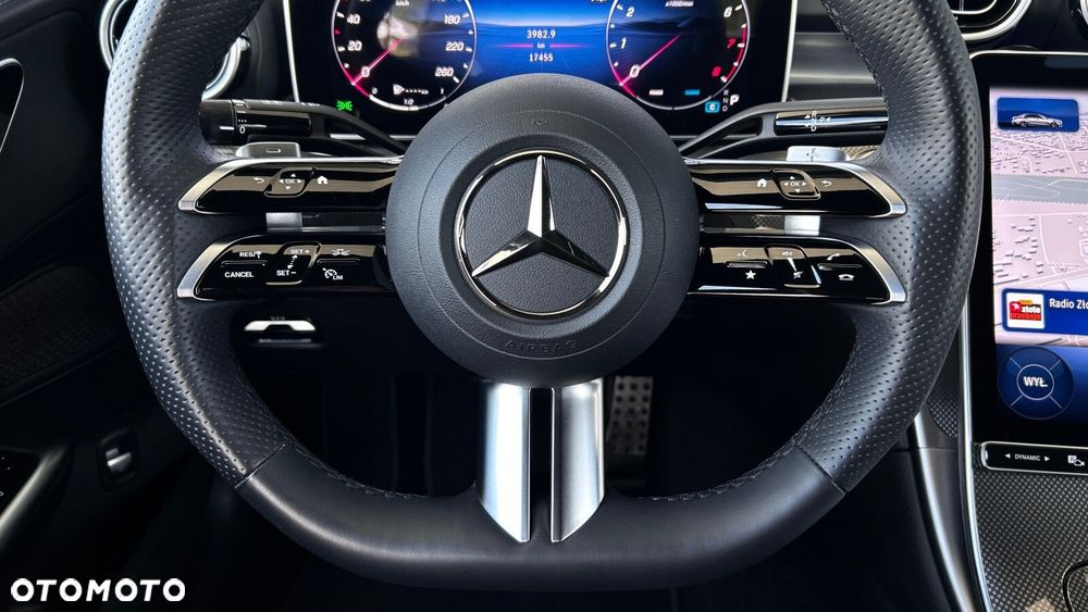 Mercedes-Benz Klasa C 180 mHEV AMG - 15