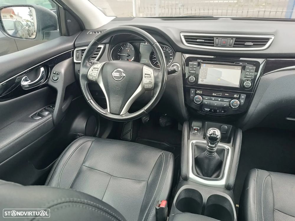 Nissan Qashqai 1.5 dCi Tekna Premium - 16