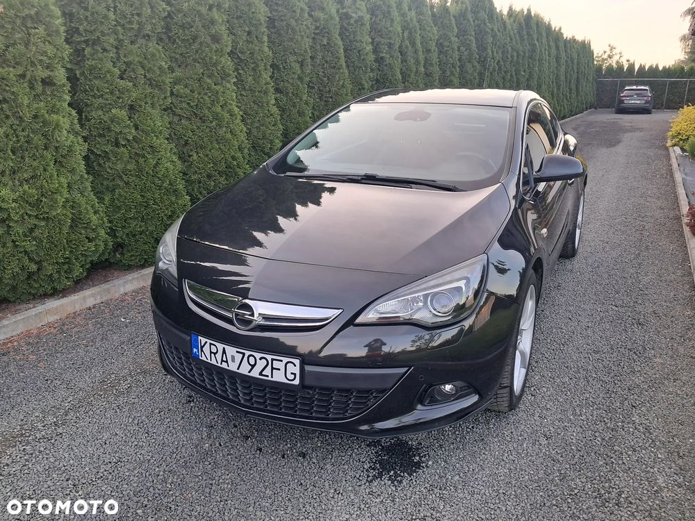 Opel Astra 1.6 Turbo Edition - 9