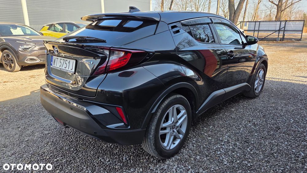 Toyota C-HR Business-Edition - 4