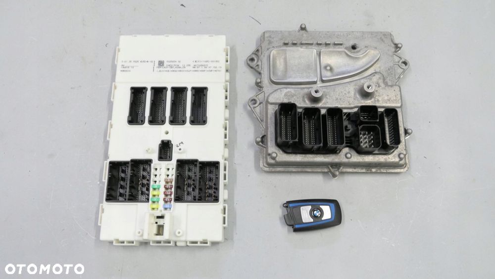 bmw f30 f21 f22 zestaw startowy n55b30a 3.0 dme fem klucz m135 8626472 - 1