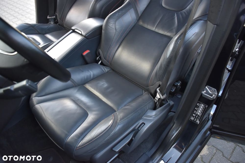 Volvo XC 60 D4 Geartronic Ocean Race - 14