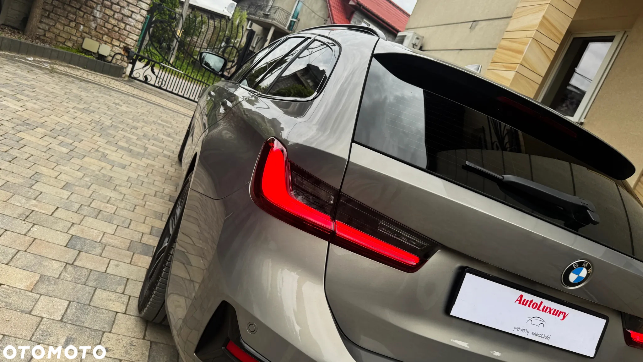 BMW Seria 3 330i Sport Line sport - 8