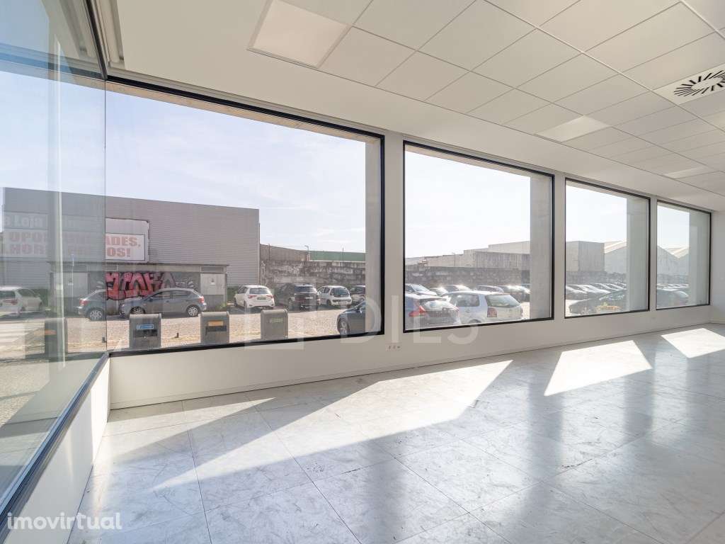 Escritório para arrendar - António Nicolau d'Almeida, no Porto - Grande imagem: 3/24