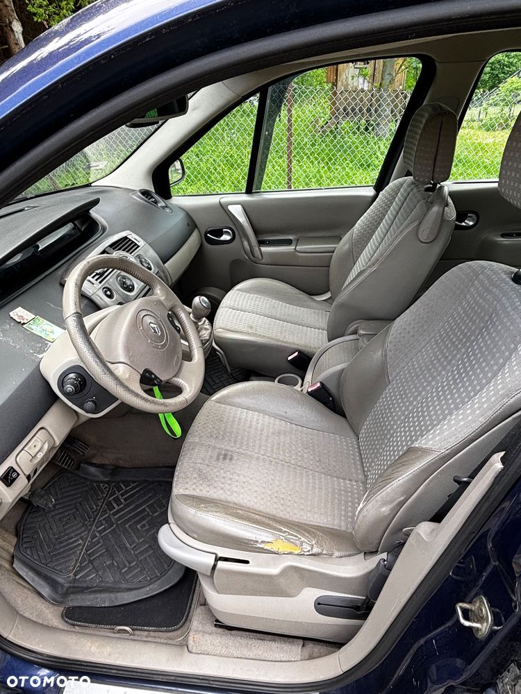 Renault Scenic - 6