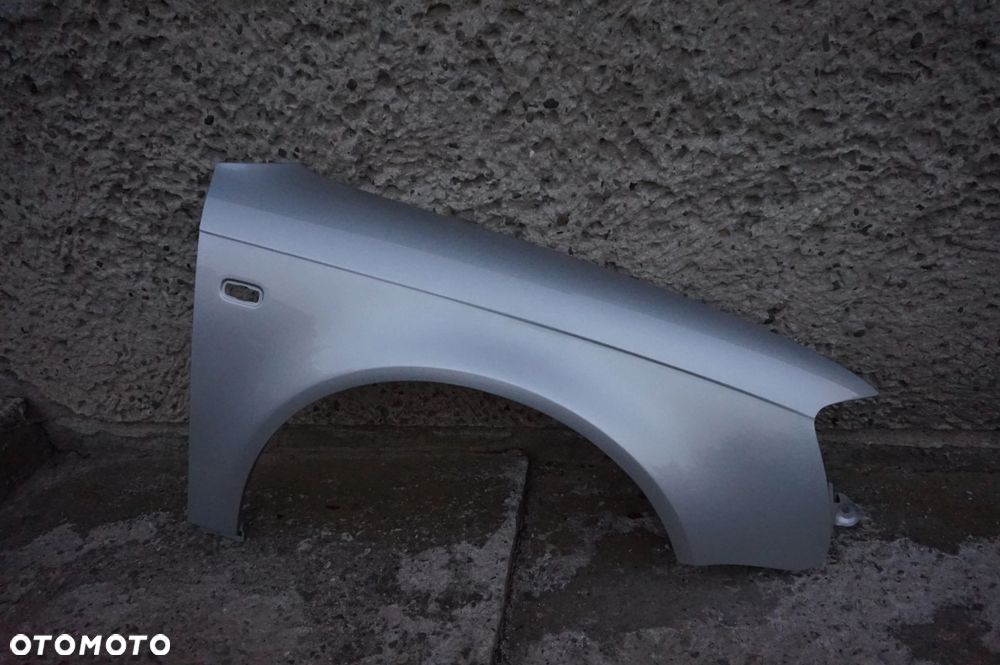 BŁOTNIK PRZEDNI PRAWY AUDI A4 B7 LY7W 04/07r - 3