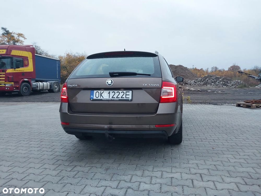 Skoda Octavia 1.6 TDI SCR Active - 5