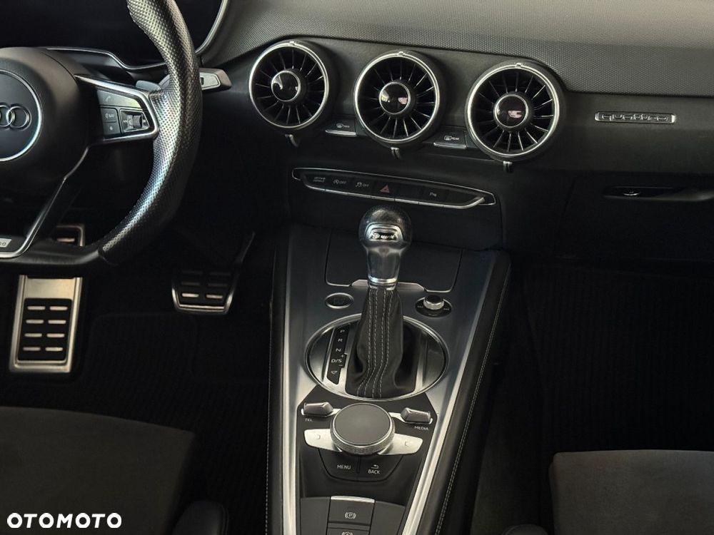 Audi TT Coupé - 26