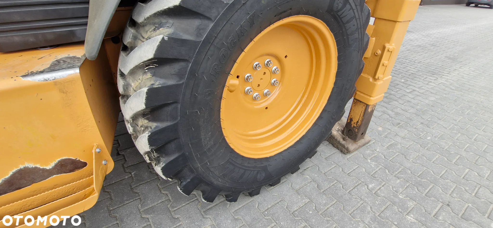 Case 580SR-4PT/ Nowe opony/ Teleskop/ - 13