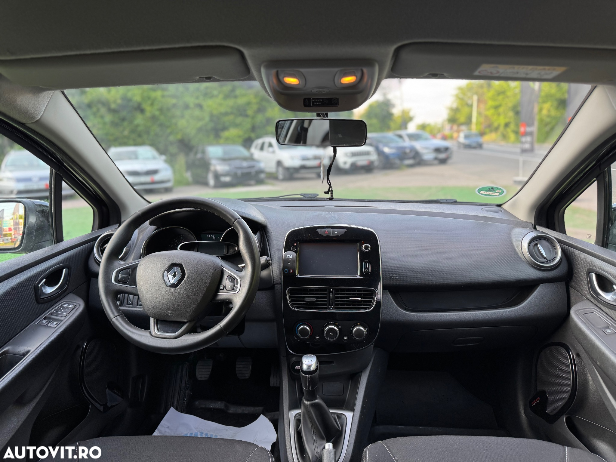 Renault Clio dCi 90 Start & Stop COLLECTION - 8