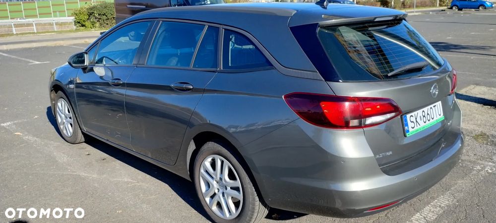 Opel Astra - 2
