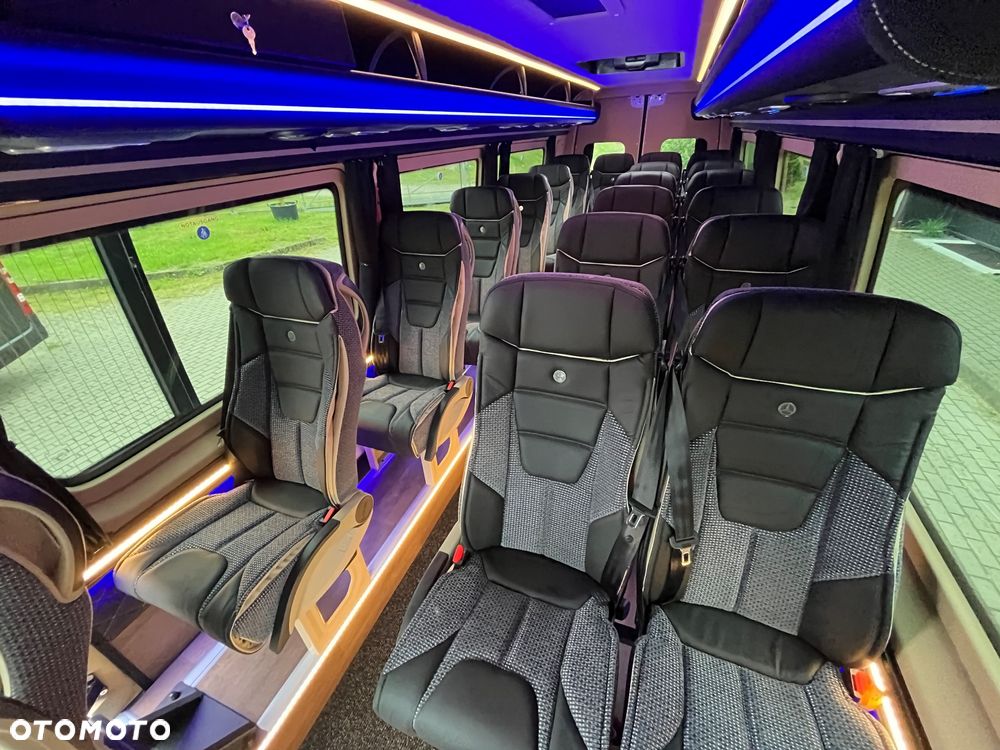 Mercedes-Benz Sprinter 519 - 14