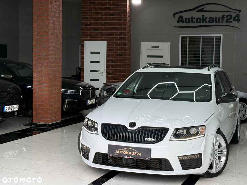 Skoda Octavia 2.0 TDI DSG RS - 6