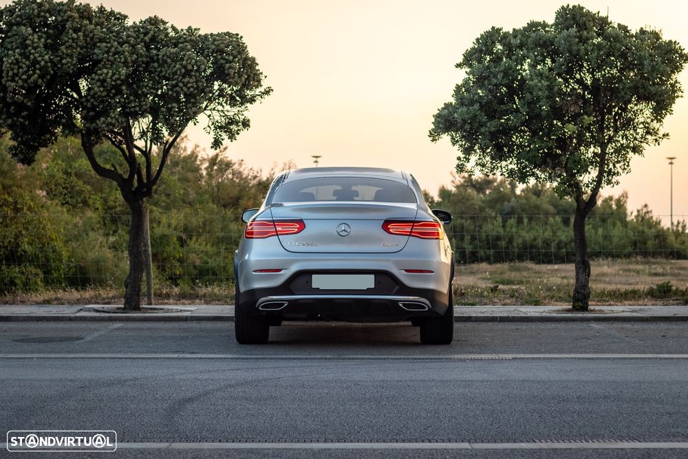 Mercedes-Benz GLC 220 d 4Matic 9G-TRONIC AMG Line - 4