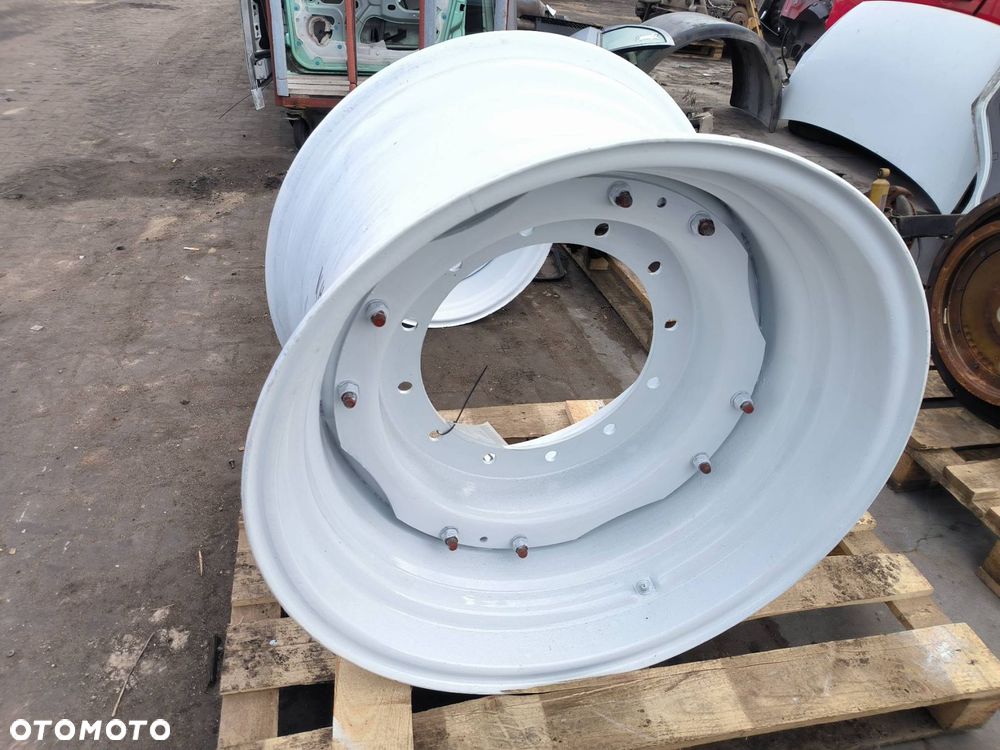 FELGA TRAKTOR NEW HOLLAND T8.390 600/70/34 - 5