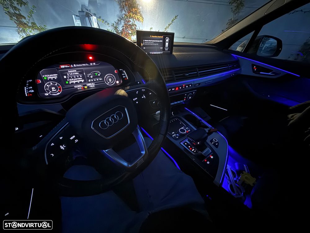 Audi Q7 3.0 TDI E-tron quattro S-line Tiptronic - 5
