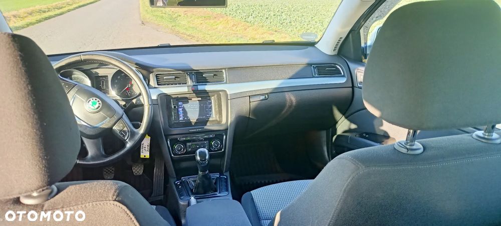 Skoda Superb 1.8 TSI Exclusive - 11