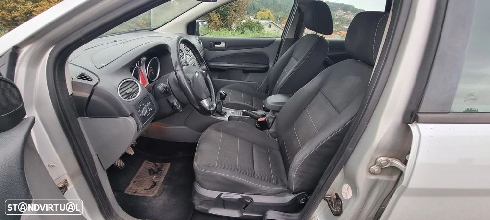 Ford Focus SW 1.6 TDCi Ambiente - 5