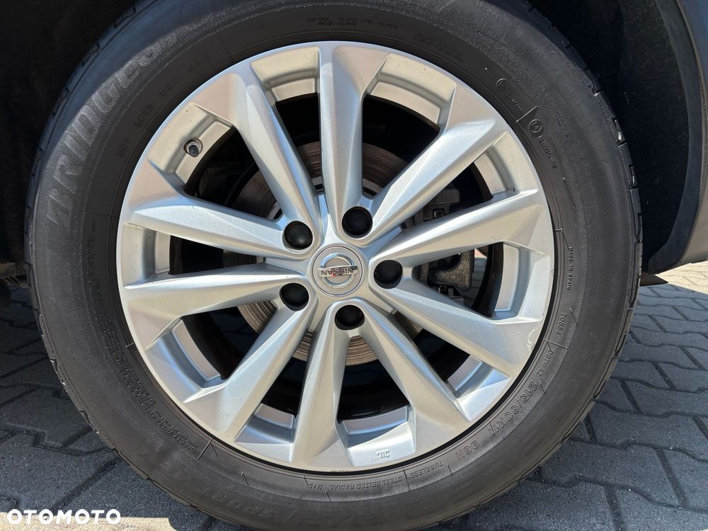 Nissan Qashqai 1.5 dCi Tekna - 9