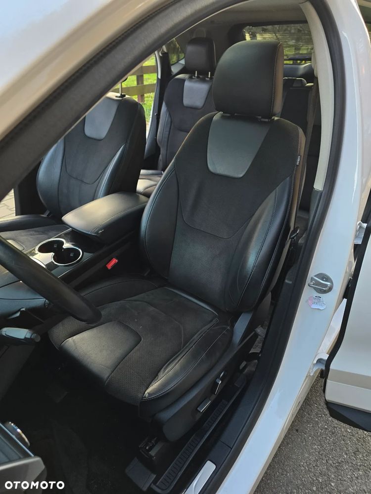 Ford Edge 2.0 TDCi Bi-Turbo 4x4 ST-LINE - 21
