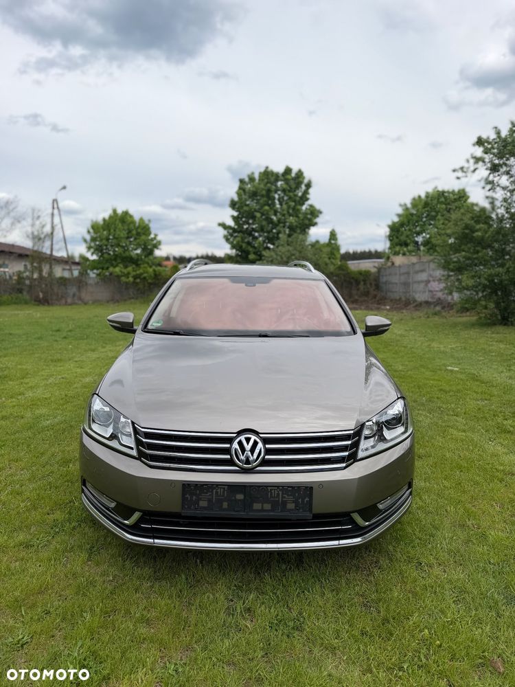 Volkswagen Passat - 3