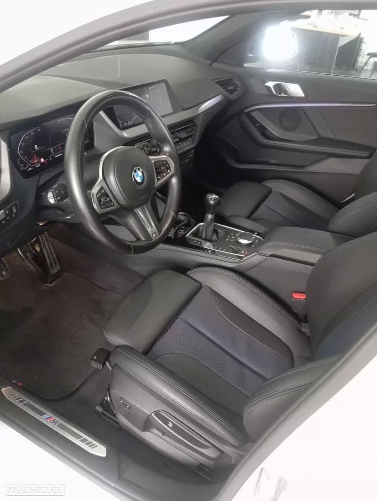 BMW 118 — fotografia 18