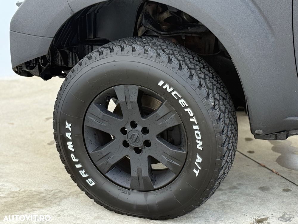 Nissan Pathfinder 2.5 dCi Elegance - 21