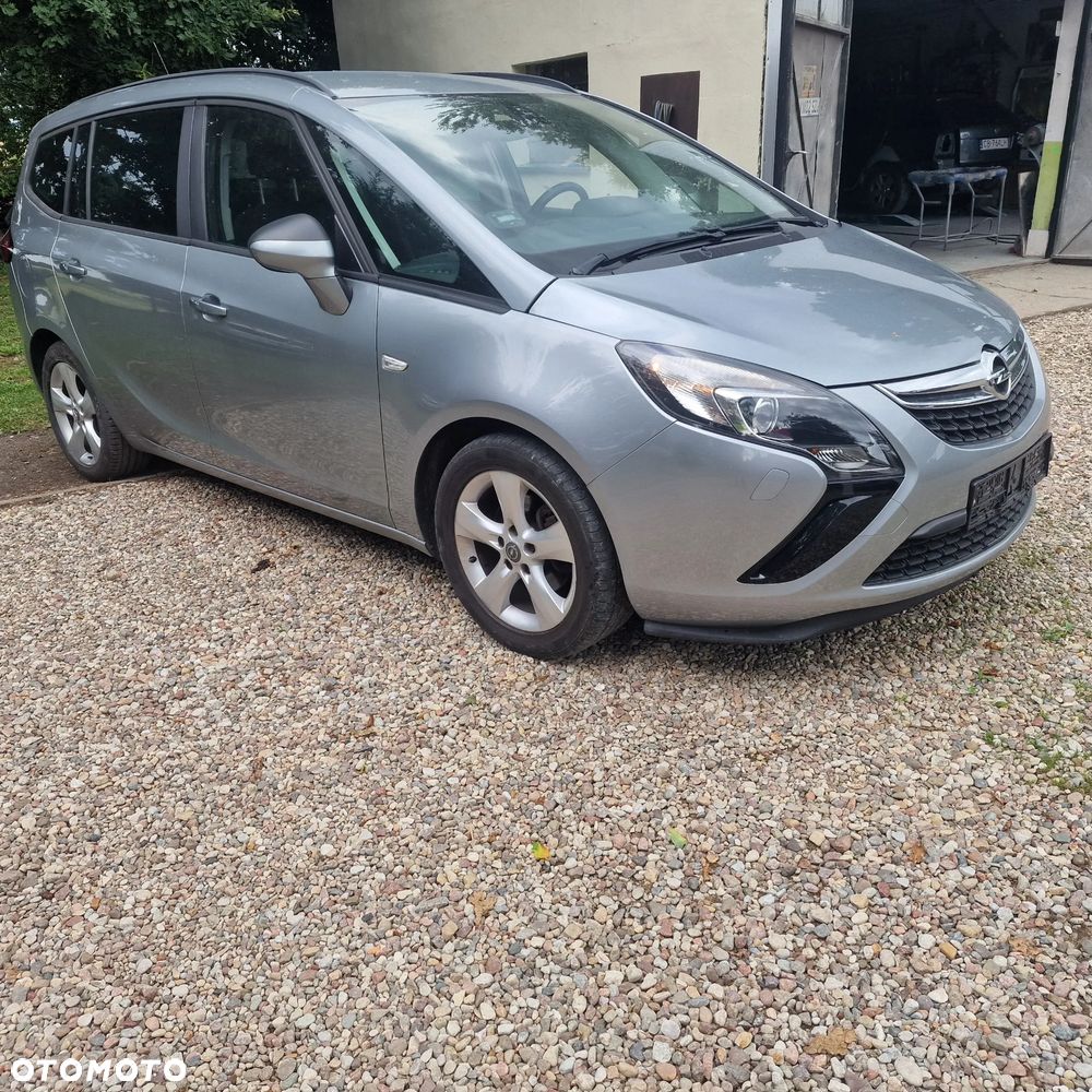 Opel Zafira - 4