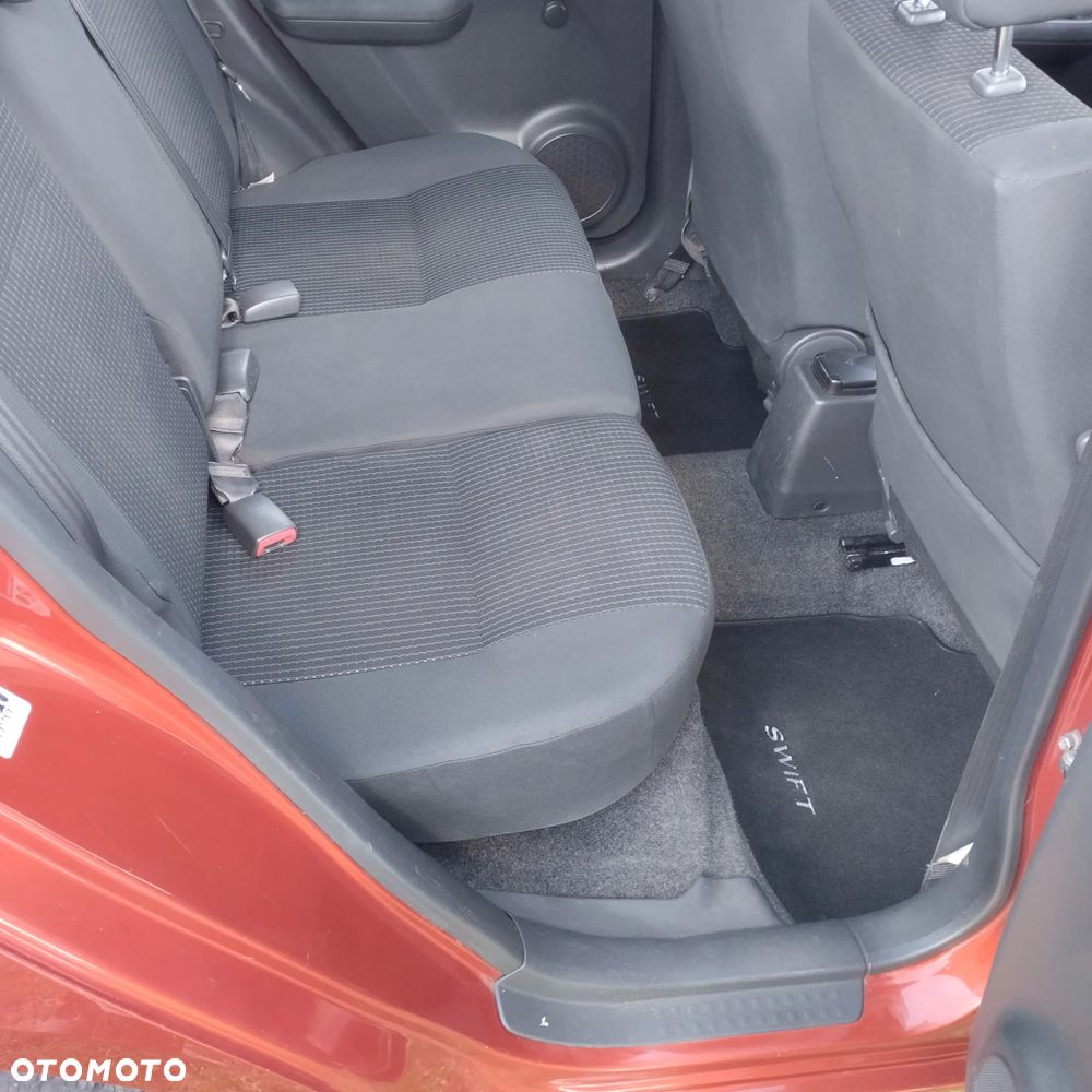 Suzuki Swift 1.3 GLX / Comfort - 14