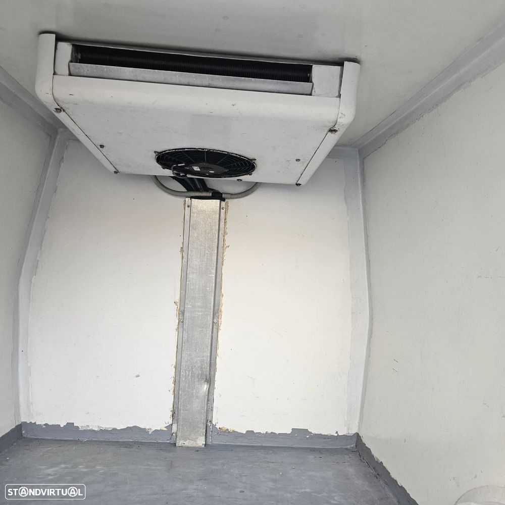 Renault Kangoo frigorífica -20* - 23