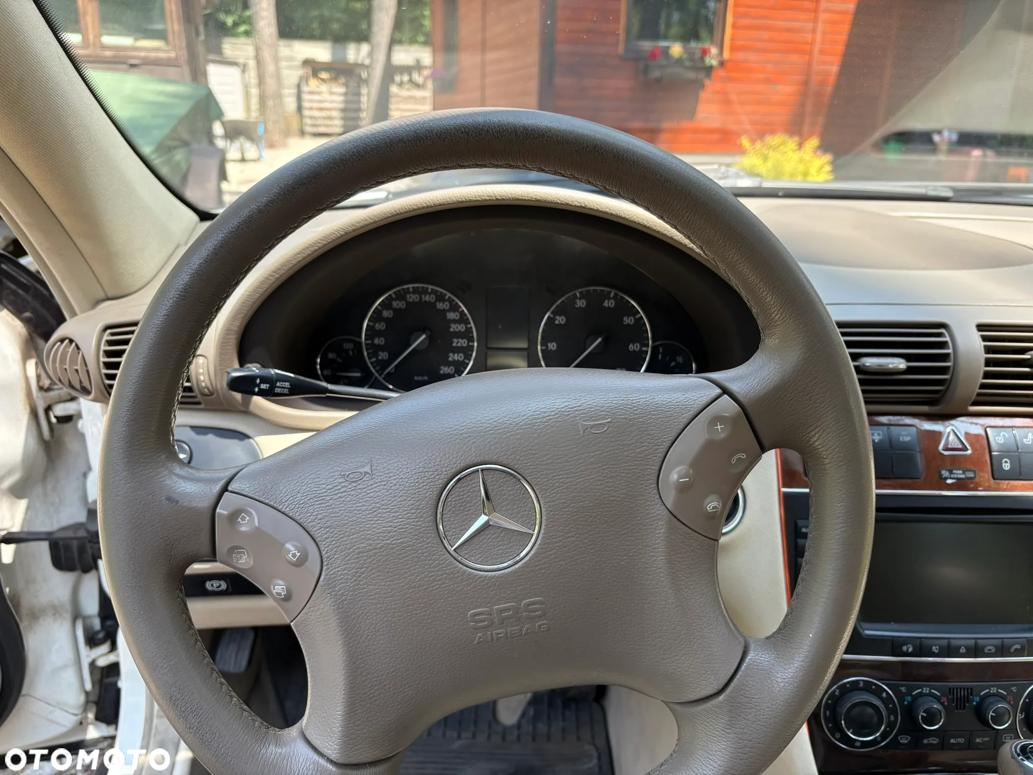 Mercedes-Benz Klasa C 280 Avantgarde 4-Matic - 11