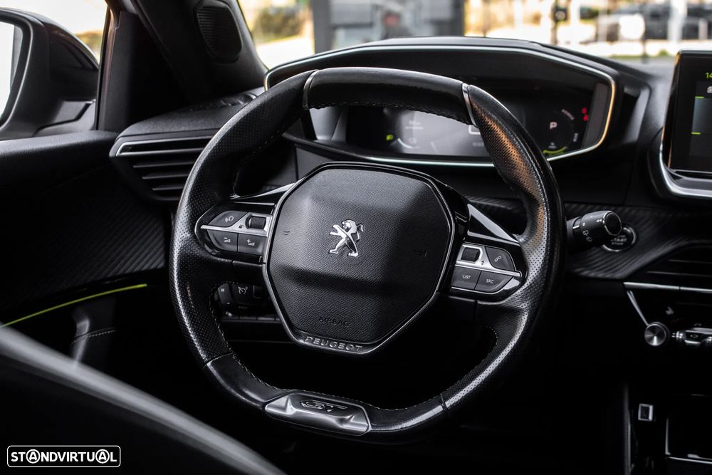 Peugeot e-2008 GT - 39