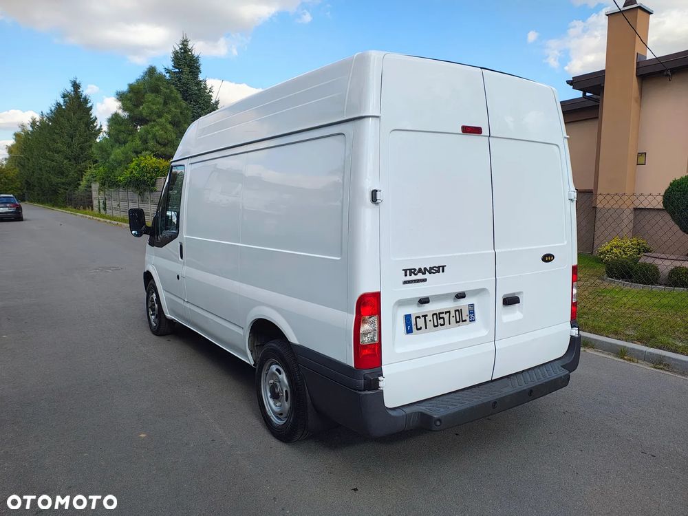 Ford Transit - 9